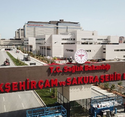 Çam ve Sakura Şehir Hastanesi