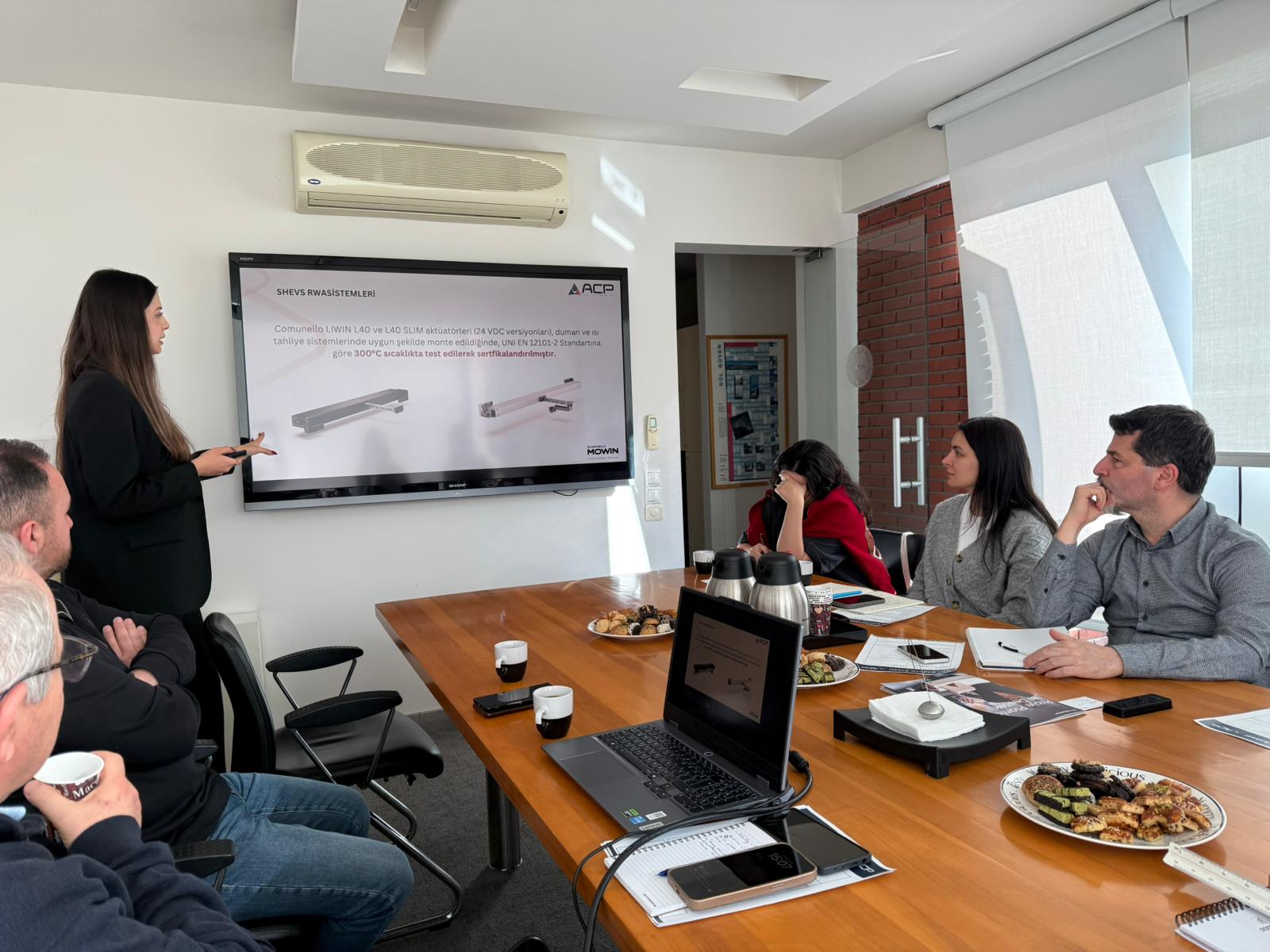 ee8fe832-1148-43a5-8cff-56bb489c9b67